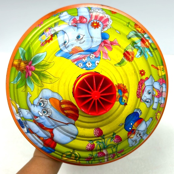 Vintage LBZ tin litho anthropomorphic kitsch spinning top from West Germany - Picture 5 of 14